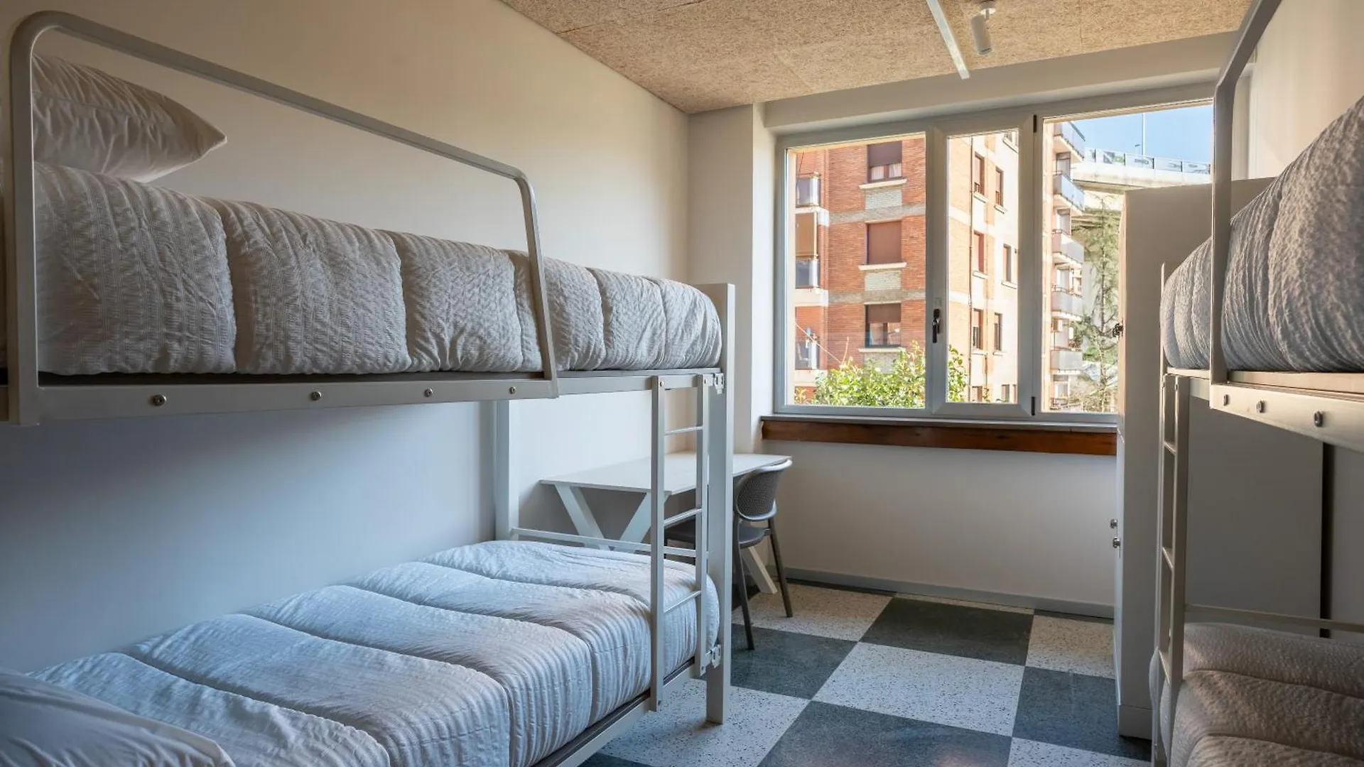 Lamia Bbk Women Hostel-Solo Mujeres Bilbao Auberge de jeunesse